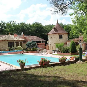  Maison d'hôtes La Tour De Pérès