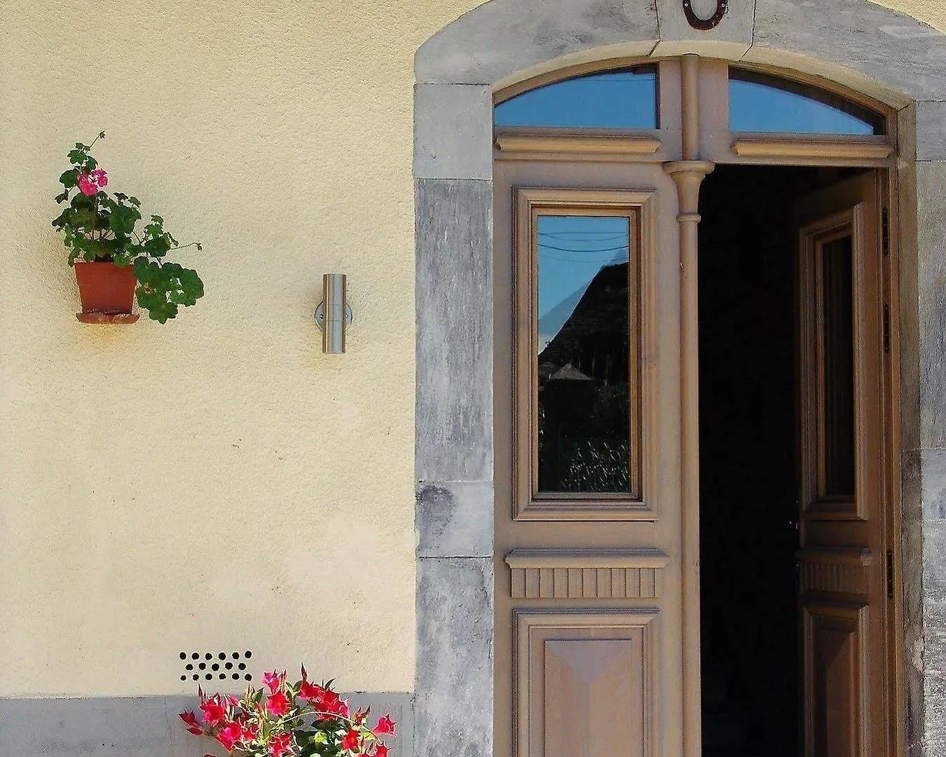 Le Buala Maison d'Hôtes Antist France